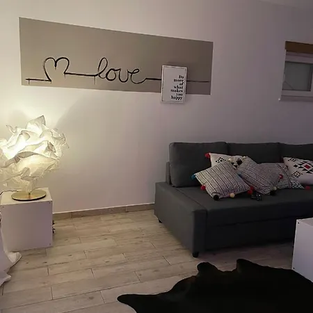 Semesterbostad Joia Da Casa House With Private Pool